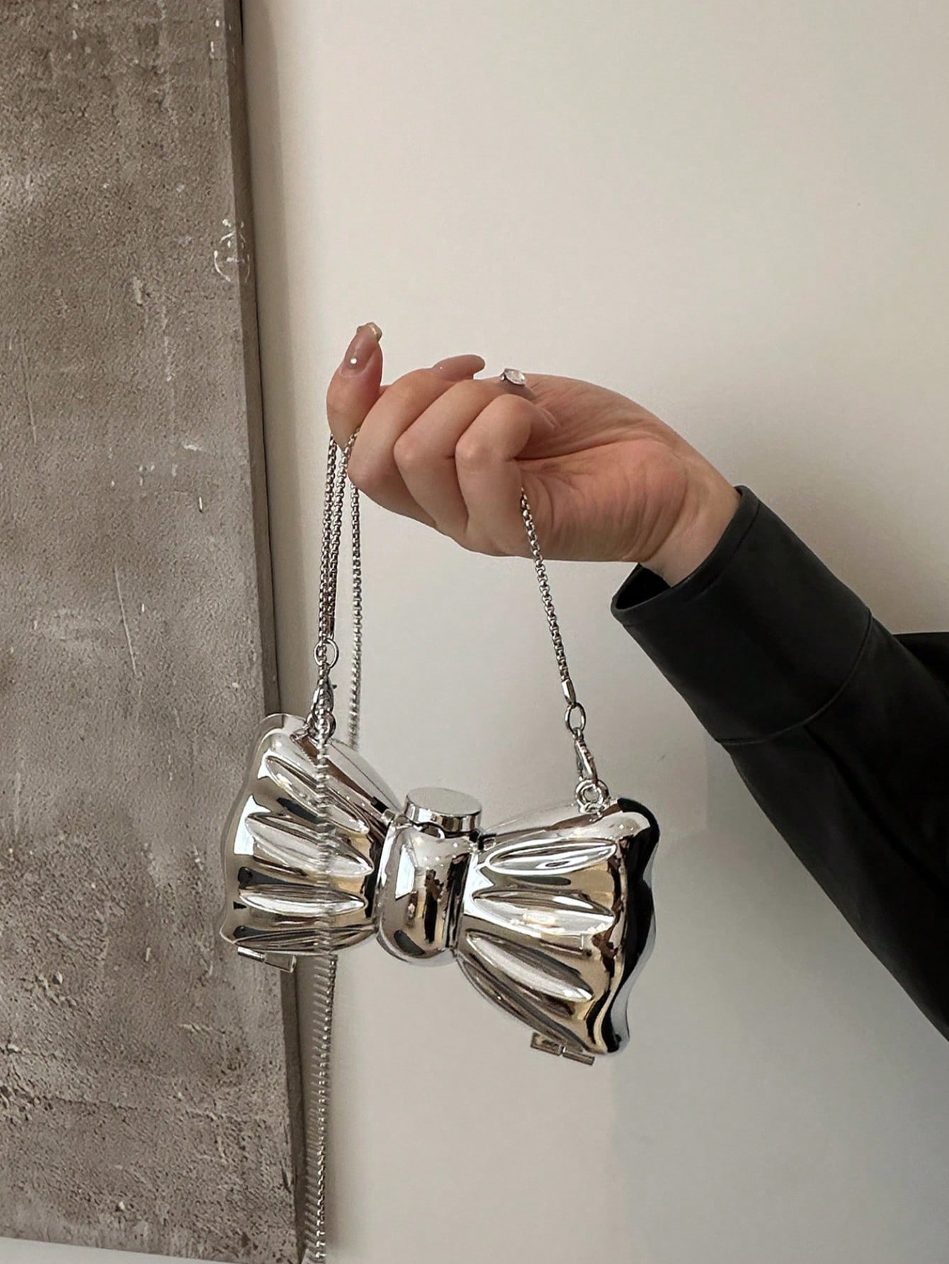 Mini-Clutch-Tasche mit glänzen – Tie Clip Silver Bewertung und Preis